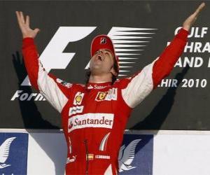yapboz Fernando Alonso Bahreyn Grand Prix (2010) onun zaferi kutluyor